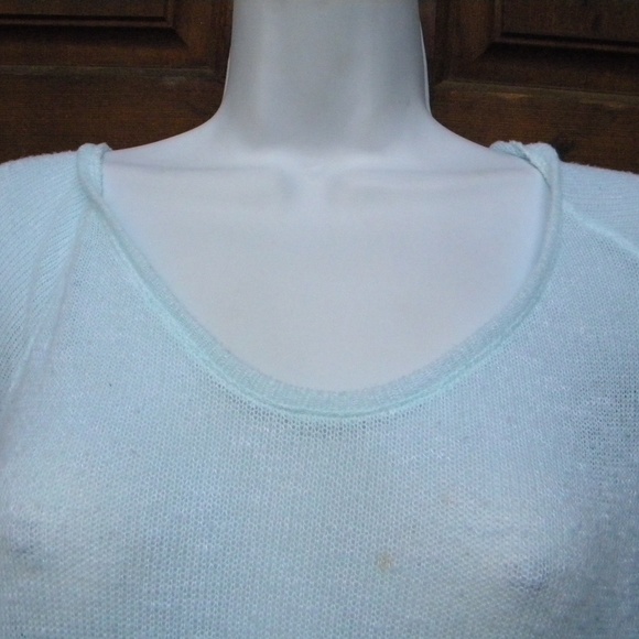 VS PINK lightweight sweater - Picture 5 of 10